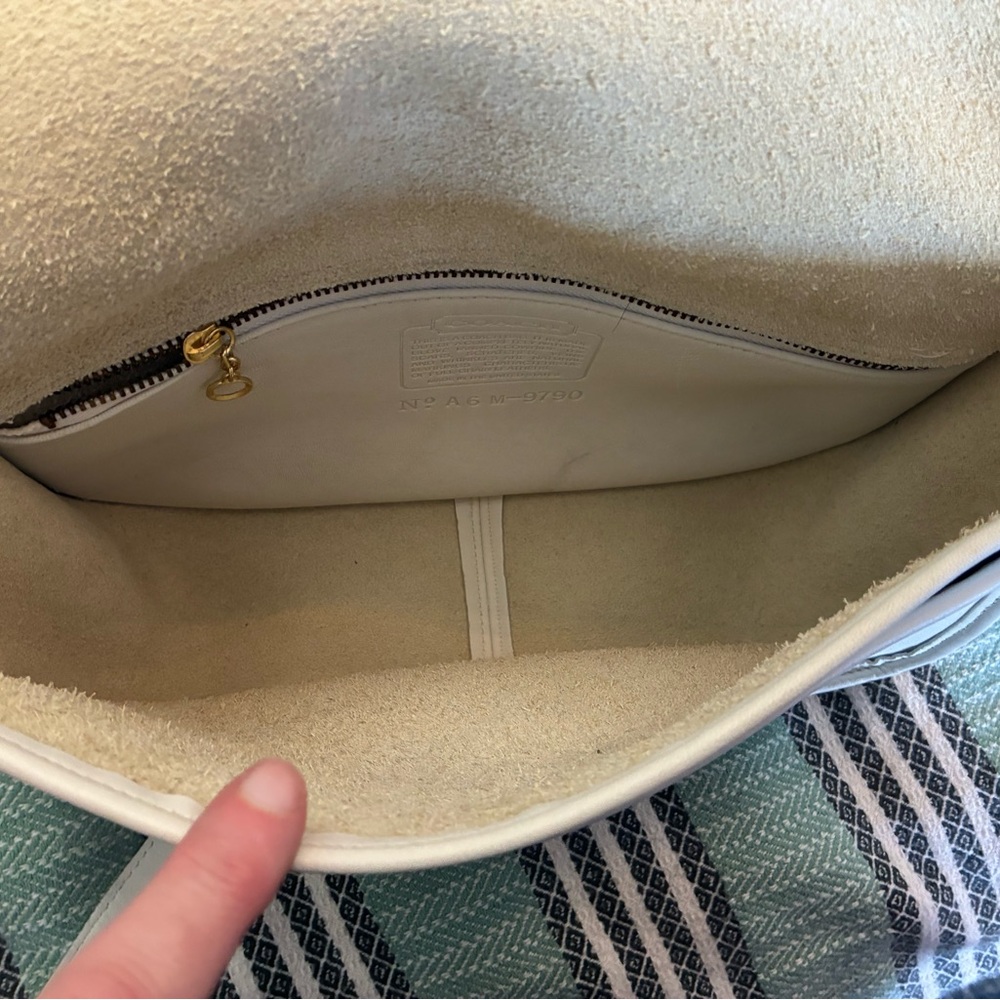 Vintage Coach City Bag 9790 Ivory Bone - Picture 7 of 16